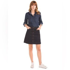 GAP denim button front skirt size 4 blue